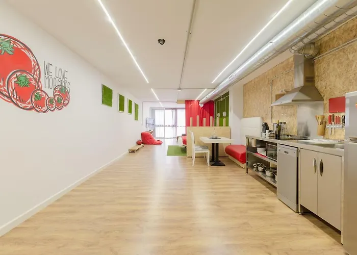 Tomate Rooms